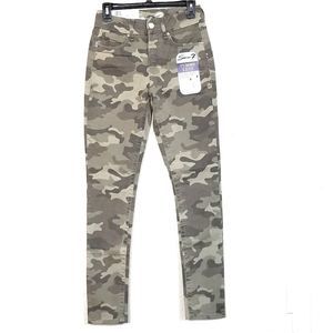 EUC SEVEN7 High Rise Skinny Camo Jeans